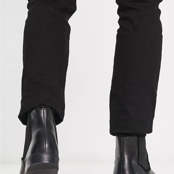 ASOS ABSOLUTE LEATHER CHELSEA BOOTS-wide - Picture 9 of 9